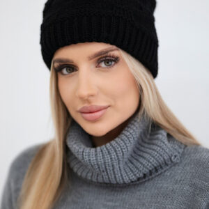 Czapka damska Nastia K373 czarna