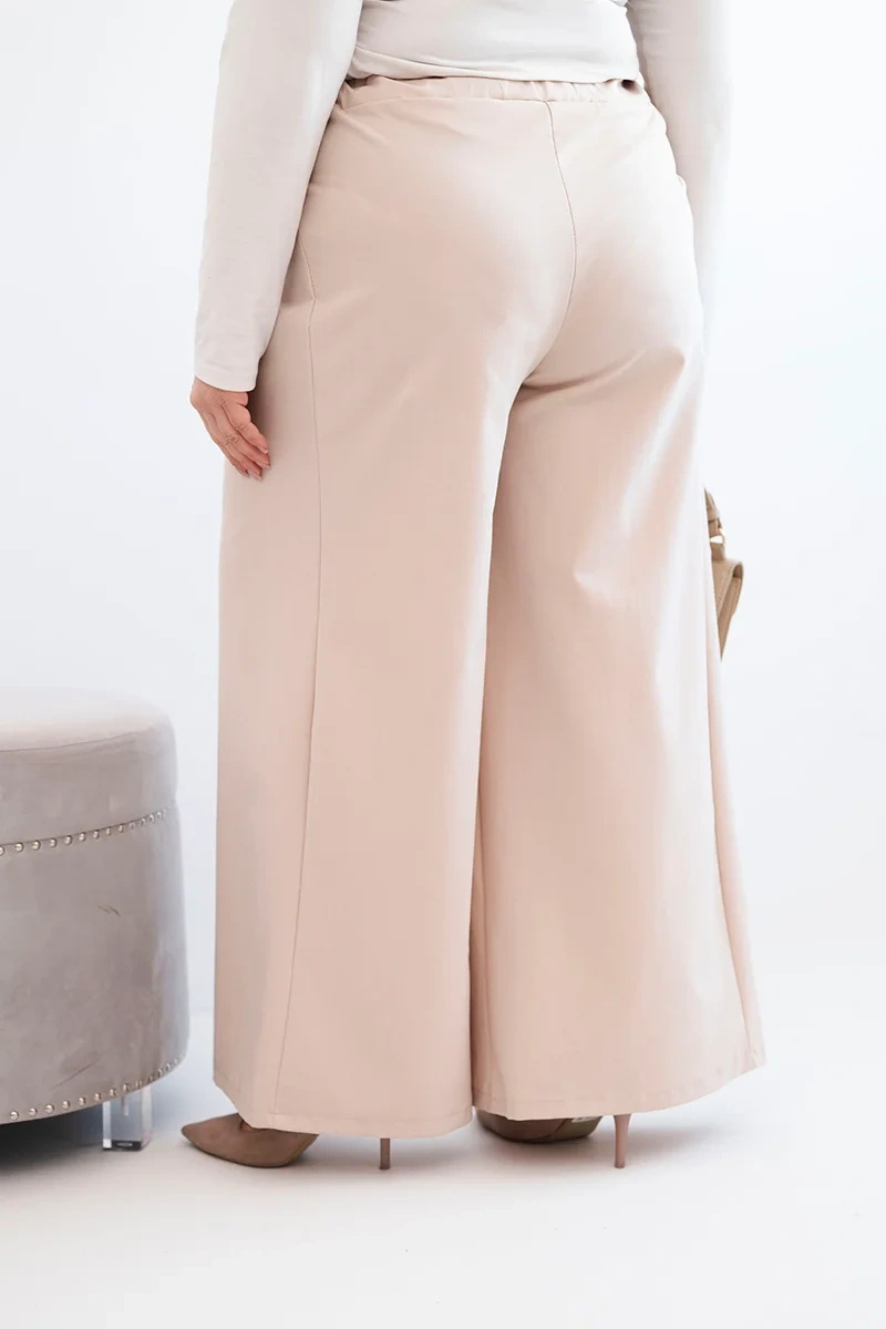 Spodnie damskie Plus Size z szerokimi nogawkami i plisowaniem beżowa - obrazek 3