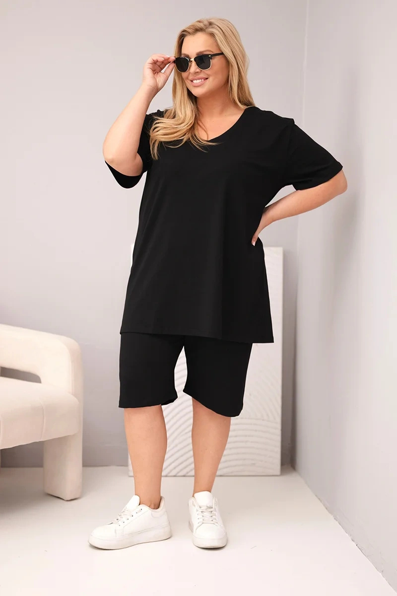 Komplet damski bawełniany Plus Size z bluzką i spodenkami - obrazek 2