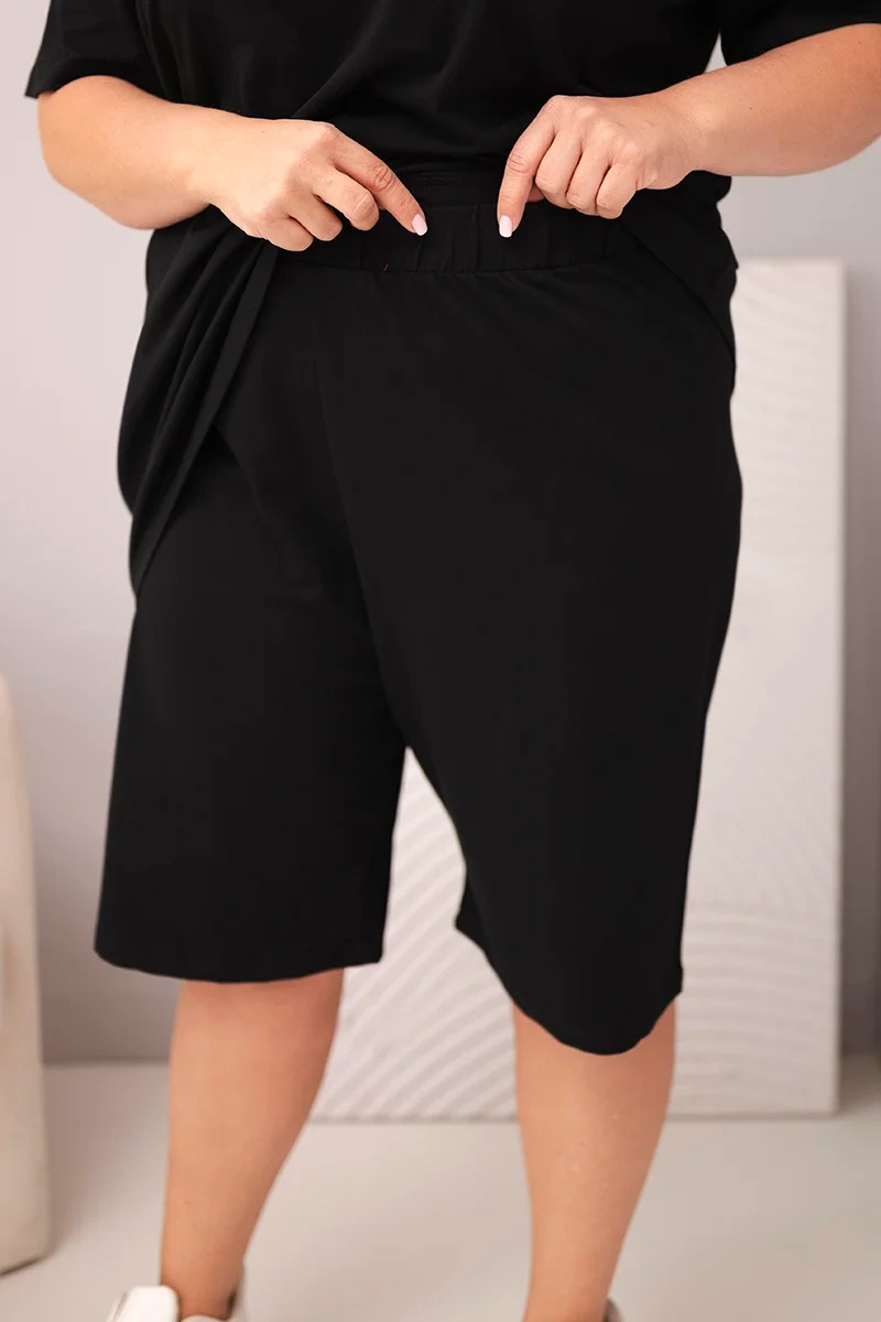 Komplet damski bawełniany Plus Size z bluzką i spodenkami - obrazek 4
